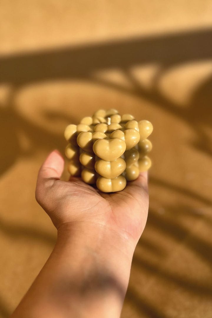 Bubbly Heart Candle