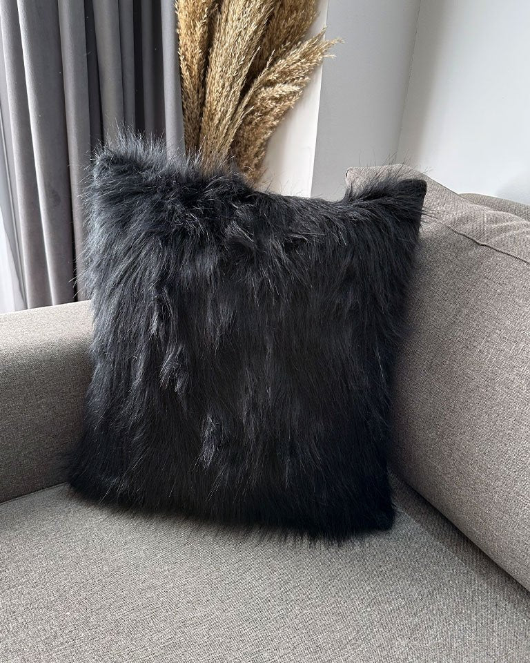 Decorative Faux Fur Cushion (Black) 45x45 cm