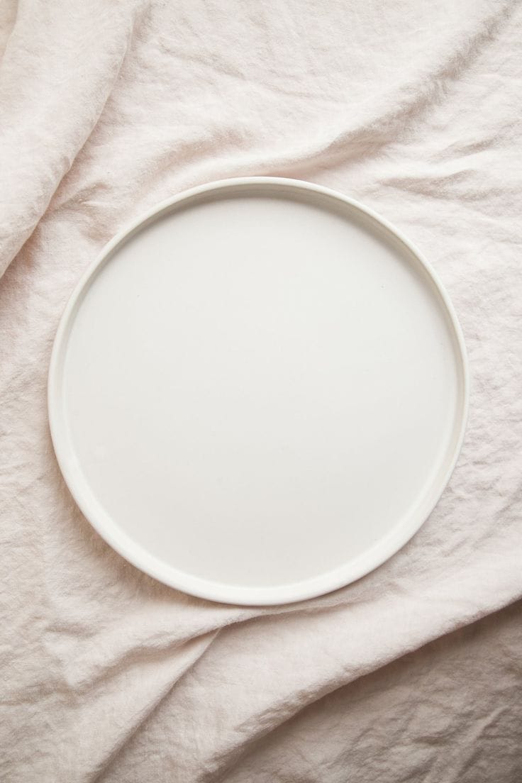 plain white tray 30cm