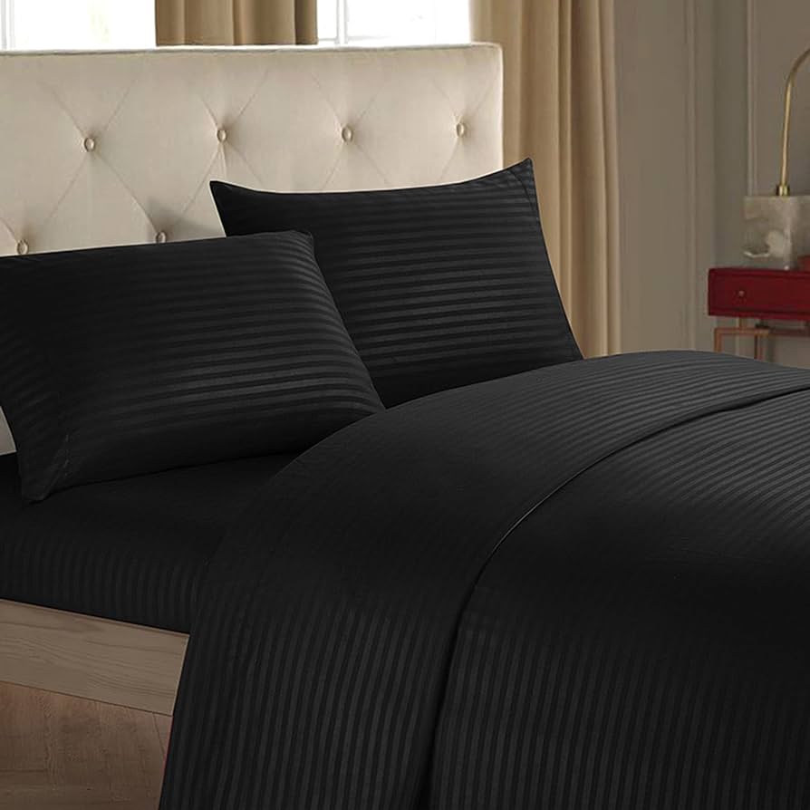Stripe Duvet Cover -250cm * 260cm - 3 Pieces – Black