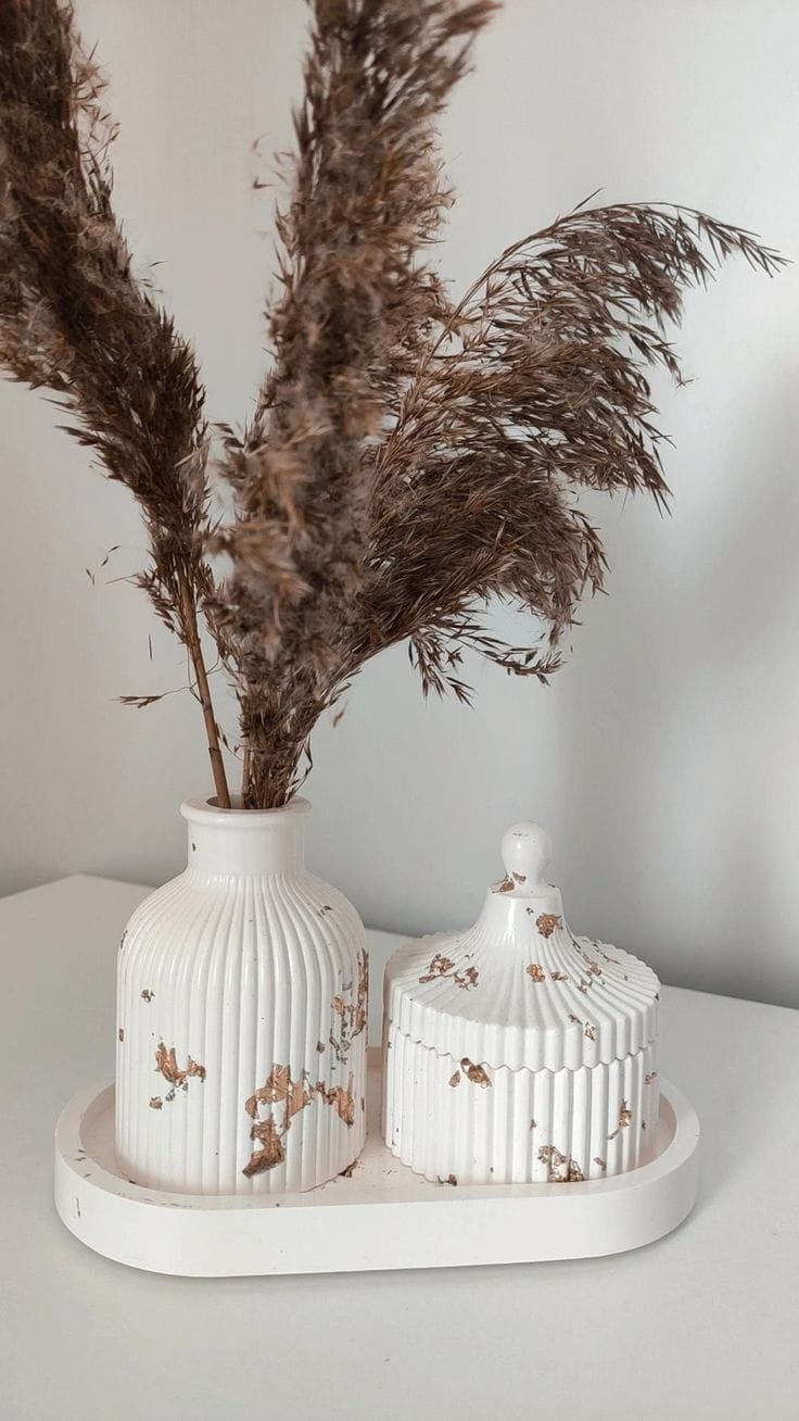 3_ piece concrete with gold flakes