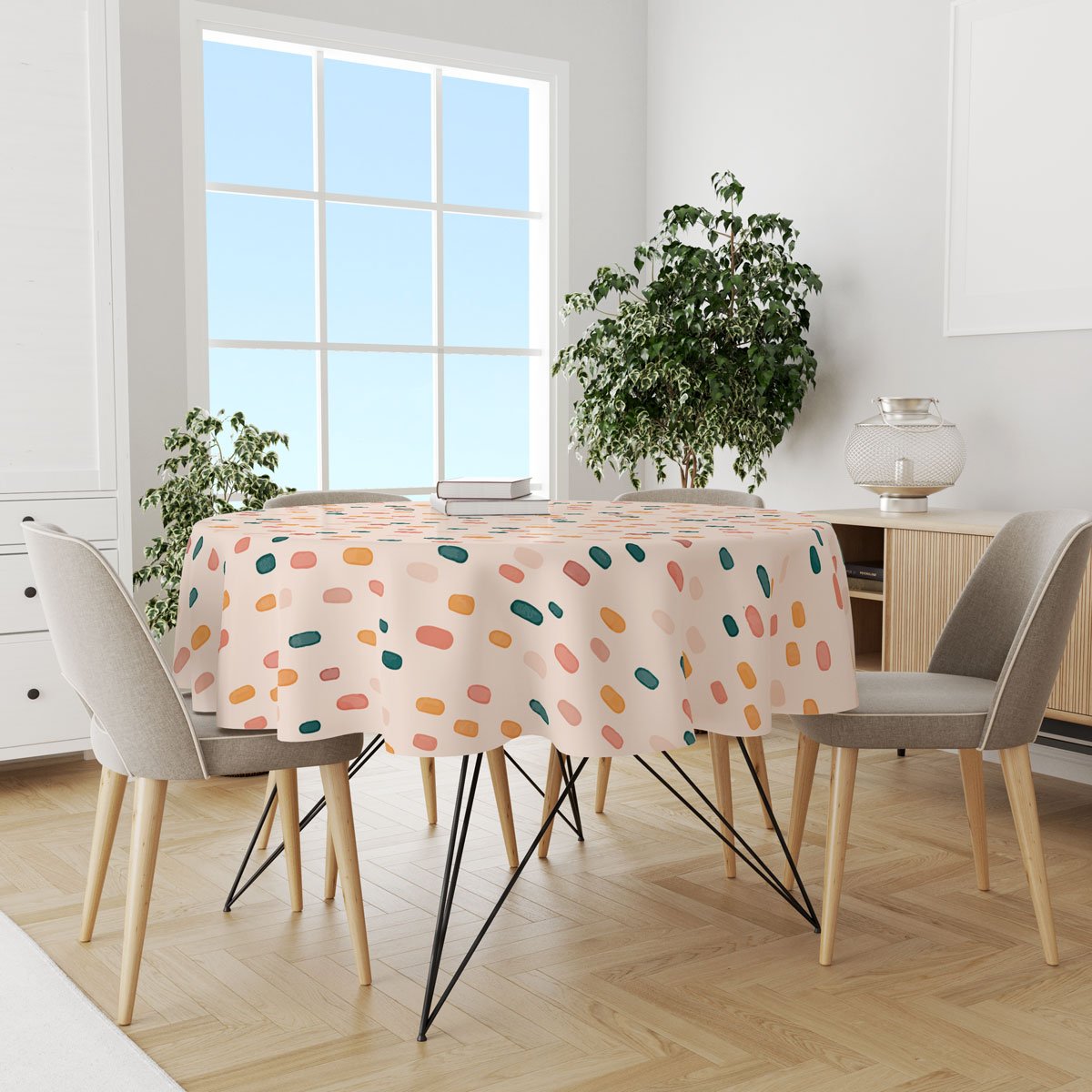 Decorative Rounded Table Cloth 140 CM