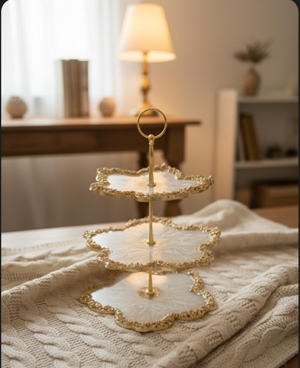 Floral Gold Resin  Stand