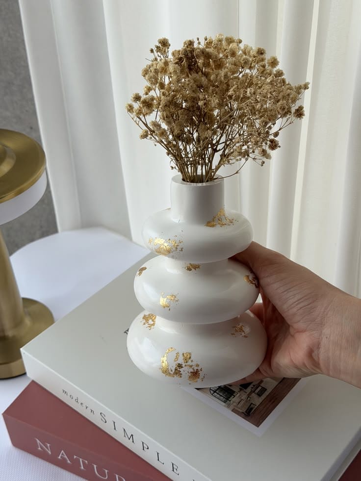 Wavy vase 15cm