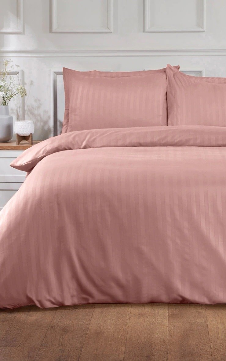 Stripe Duvet Cover -250cm * 260cm - 3 Pieces – Cashmere