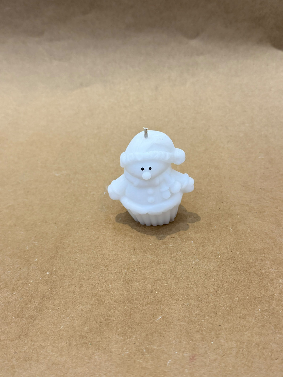 Set of 2 snow man cupcake