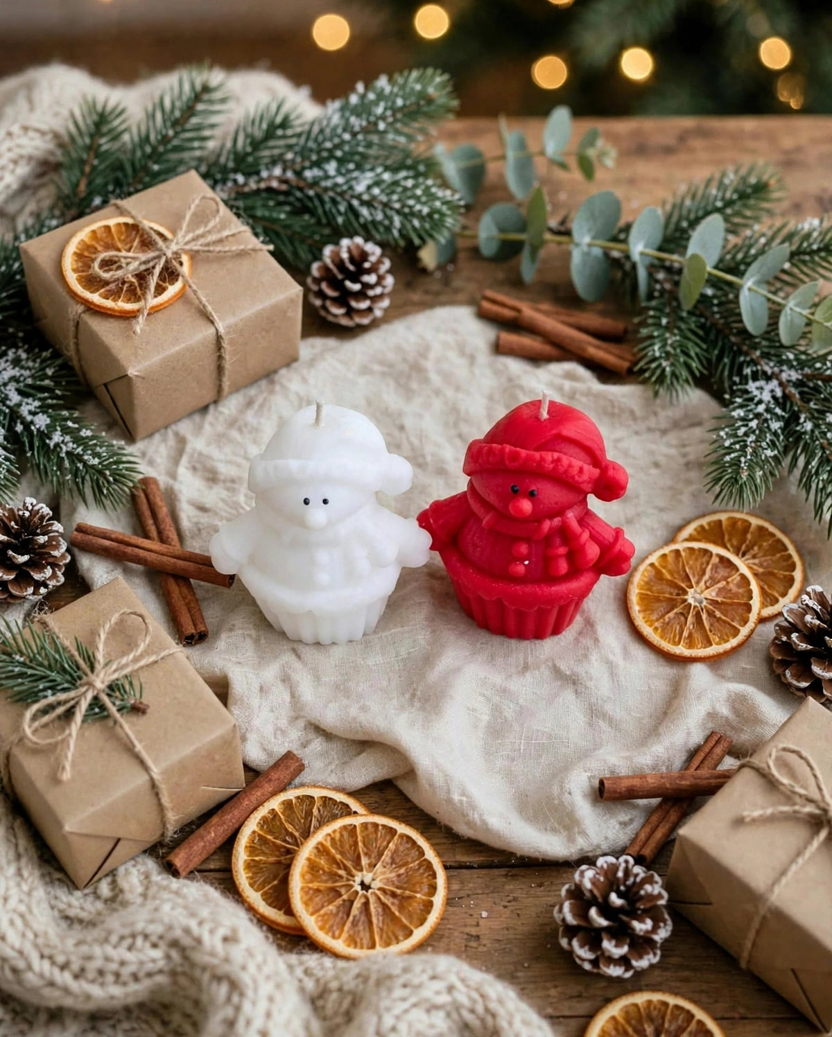 Set of 2 snow man cupcake